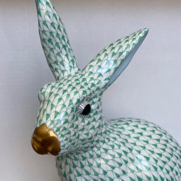 Herend Rabbit Figurine - Picture 4 of 16